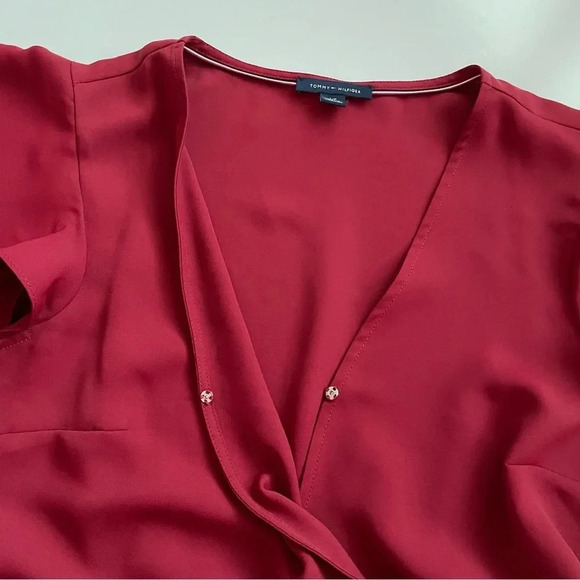 Tommy Hilfiger Red Maroon Burgundy Size S Peplum Wrap Flowy Blouse Top Christmas - Picture 10 of 16